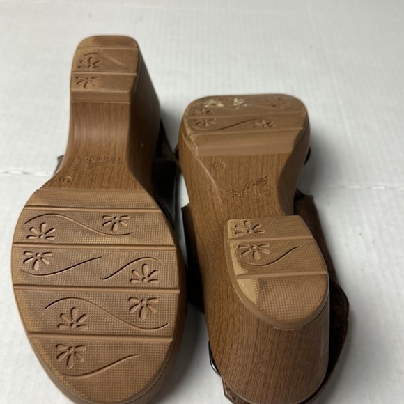 Dansko leather platform sandals - Picture 5 of 6